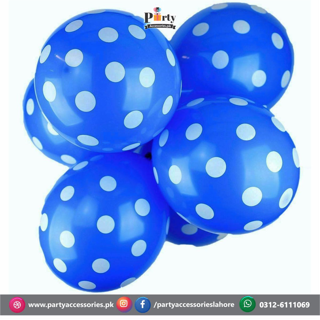 blue polka dots balloons 